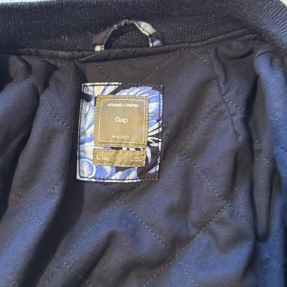 Gap Large Tall Quilted Floral Bomber Jacket - Picture 6 of 6